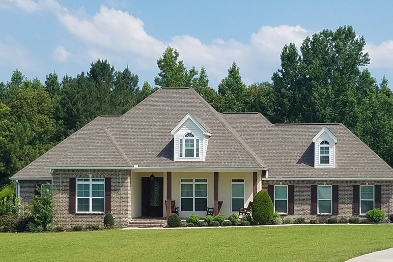 Dream House Plan - Traditional Exterior - Front Elevation Plan #45-152
