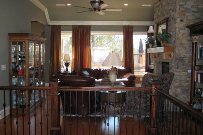 Dream House Plan - Photo 10 for Traditional House Plan #437-44 - 4 bed, 4.5 bath