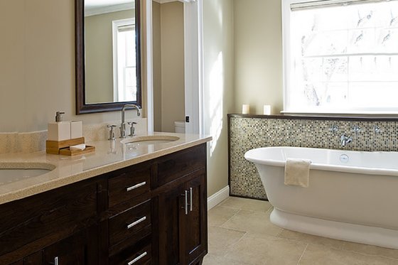 Photo 2 for Traditional House Plan #497-46 - 4 bed, 2.5 bath