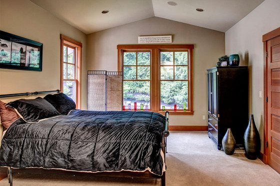 Photo 41 for Craftsman House Plan #132-179 - 5 bed, 4.5 bath