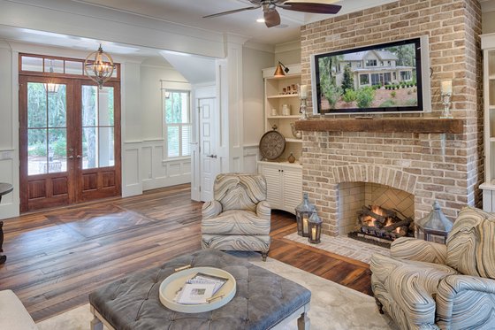 Interior - Entry for Country House Plan #928-13 - 3 bed, 3.5 bath