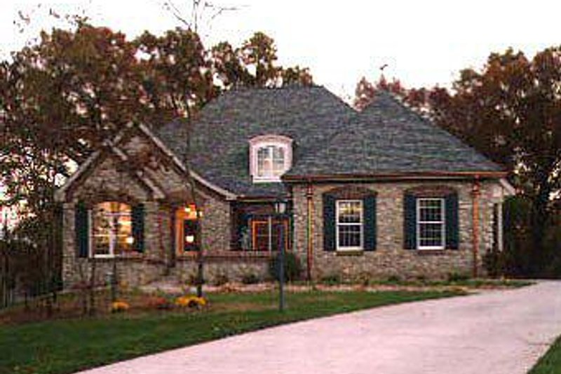 Home Plan - Photo for Traditional House Plan #70-382 - 3 bed, 2.5 bath