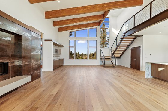 Interior - Family Room for Contemporary House Plan #892-40 - 4 bed, 4.5 bath