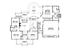 Floor Plan - Main Floor for Farmhouse House Plan #929-1046 - 3 bed, 2.5 bath