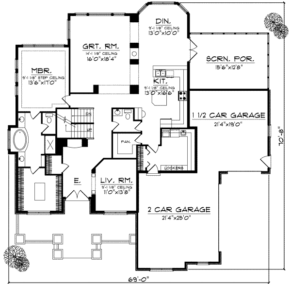 House Plan Design - European Floor Plan - Main Floor Plan #70-697