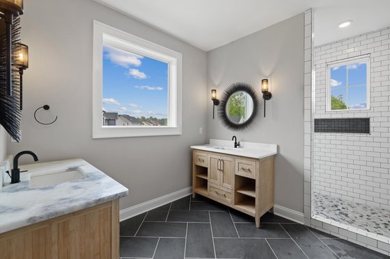 Photo 32 for Traditional House Plan #1080-2 - 5 bed, 4.5 bath