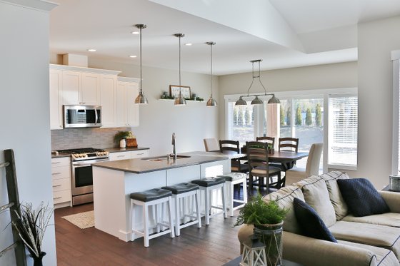 Photo 6 for Craftsman House Plan #1070-75 - 3 bed, 2.5 bath