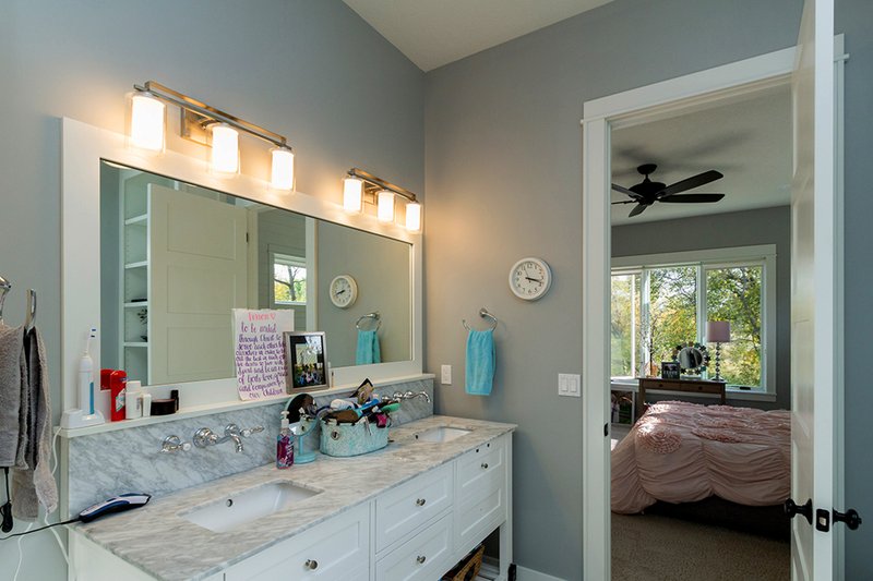 Architectural House Design - Interior - Master Bathroom for Craftsman House Plan #70-1470 - 4 bed, 3.5 bath