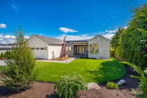 House Blueprint - Contemporary Exterior - Front Elevation Plan #1070-256