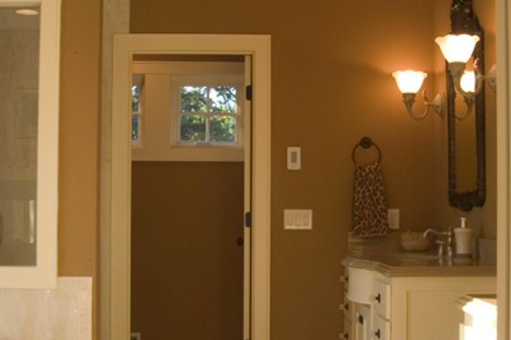 Interior - Master Bathroom for Craftsman House Plan #51-576 - 5 bed, 4.5 bath