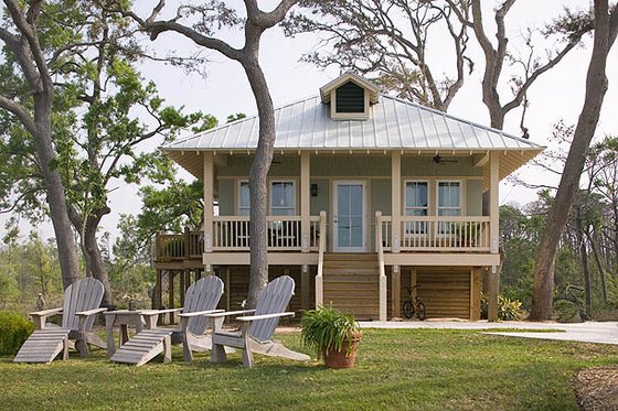 Cottage Style House Plan 3 Beds 2 Baths 1025 Sq Ft Plan Cottage Style House Plan 3 Beds 2 Baths 1025 Sq Ft Plan