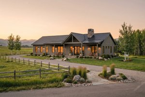 Exterior - Front Elevation for Ranch House Plan #1105-19 - 4 bed, 2 bath