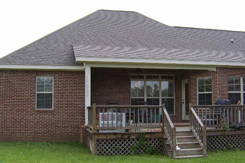 House Plan Design - Photo 3 for European House Plan #21-201 - 4 bed, 3 bath