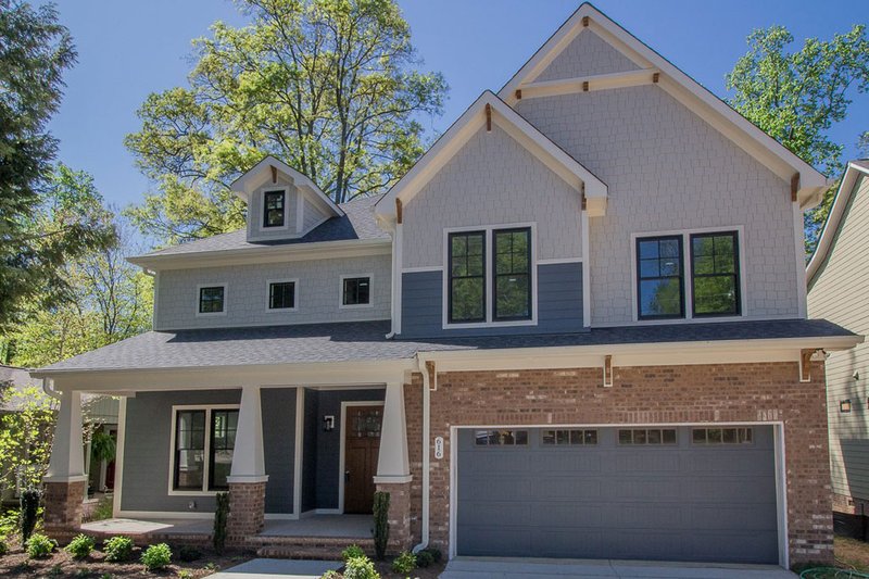 Dream House Plan - Craftsman Exterior - Front Elevation Plan #119-370