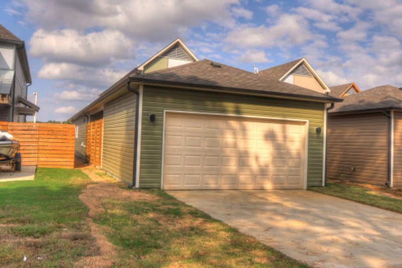 Home Plan - Exterior - Rear Elevation for Contemporary House Plan #932-7 - 3 bed, 2 bath