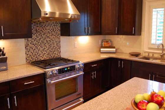 Photo 6 for Craftsman House Plan #461-3 - 4 bed, 3 bath