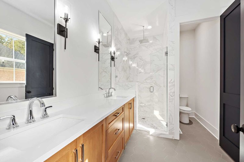 Home Plan - Interior - Master Bathroom for Farmhouse House Plan #461-74 - 4 bed, 2.5 bath