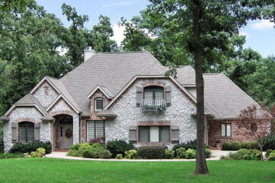 Exterior - Front Elevation for European House Plan #52-227 - 3 bed, 3 bath