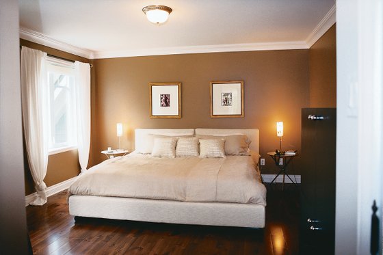 Interior - Master Bedroom for Farmhouse House Plan #23-587 - 4 bed, 2.5 bath