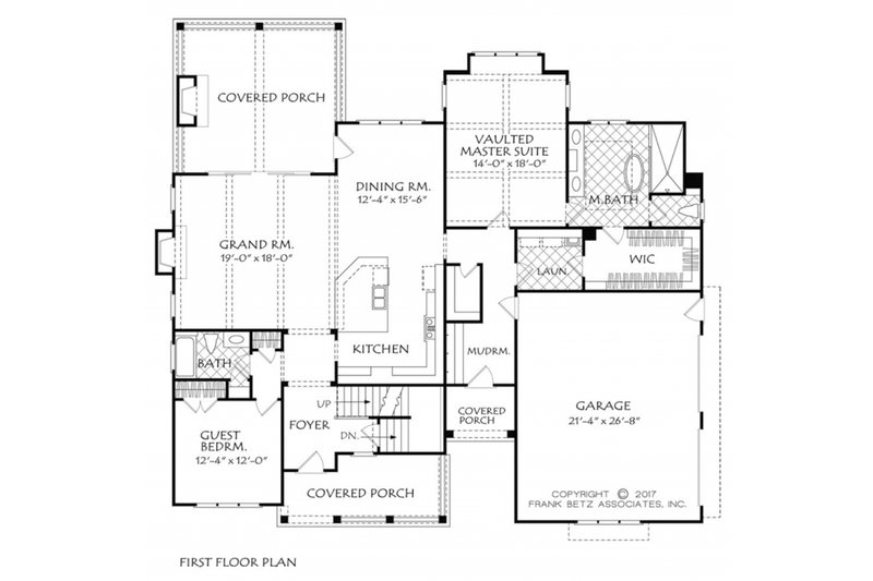 Dream House Plan - Floor Plan - Main Floor for Farmhouse House Plan #927-981 - 4 bed, 4 bath