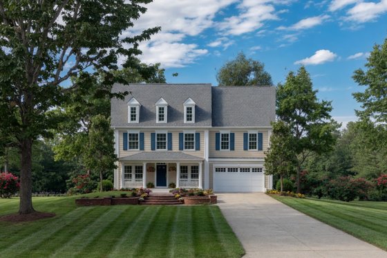 Exterior - Front Elevation for Traditional House Plan #20-1841 - 4 bed, 4 bath