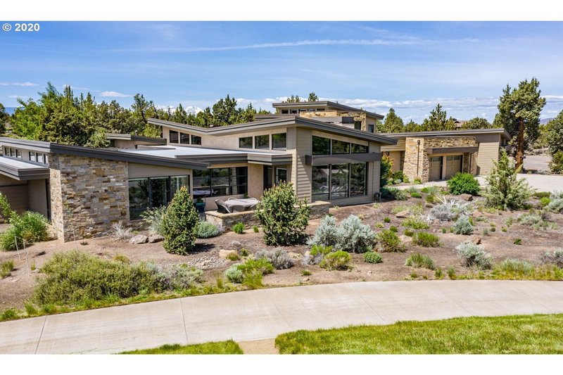 House Blueprint - Contemporary Exterior - Front Elevation Plan #892-42