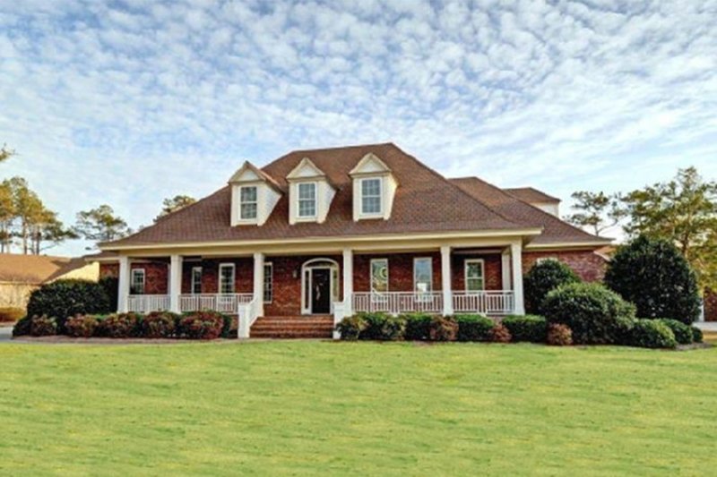 Dream House Plan - Front View - 3100 square foot Southern home