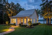 Farmhouse Style House Plan - 3 Beds 2 Baths 1295 Sq/Ft Plan #430-328 Exterior 
