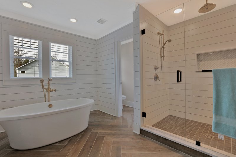 Dream House Plan - Interior - Master Bathroom 2 for Country House Plan #1080-3 - 4 bed, 3.5 bath