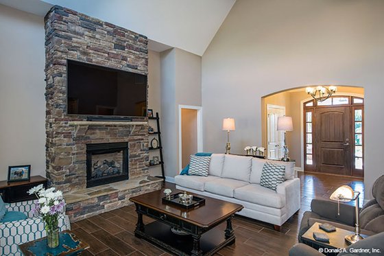 Interior - Family Room 4 for Craftsman House Plan #929-7 - 4 bed, 3 bath