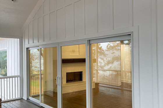 Exterior - Covered Porch 1 for Farmhouse House Plan #437-126 - 4 bed, 4 bath