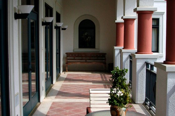 Photo 6 for European House Plan #531-3 - 5 bed, 8.5 bath