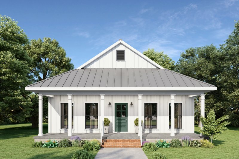 Traditional Style House Plan - 2 Beds 1 Baths 890 Sq/Ft Plan #44-223