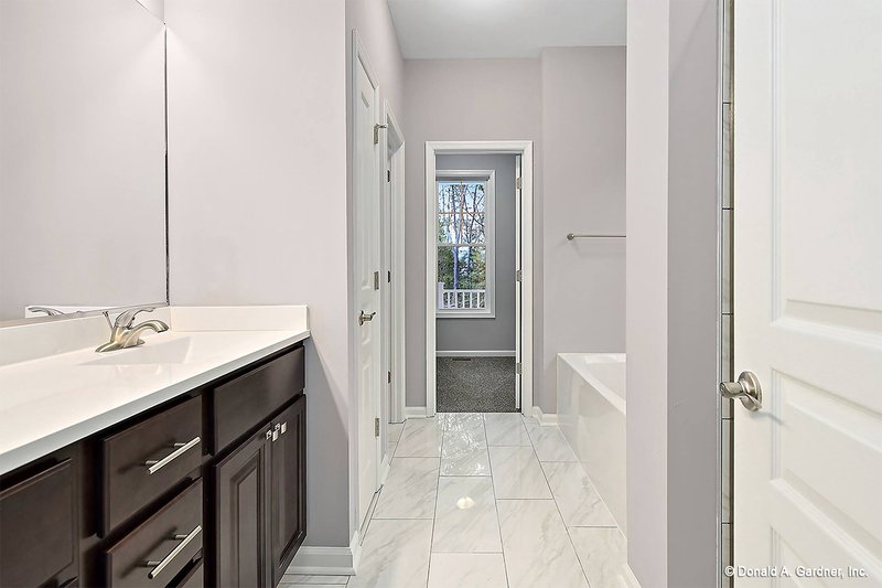 Home Plan - Interior - Bathroom 1 for Country House Plan #929-52 - 3 bed, 2.5 bath