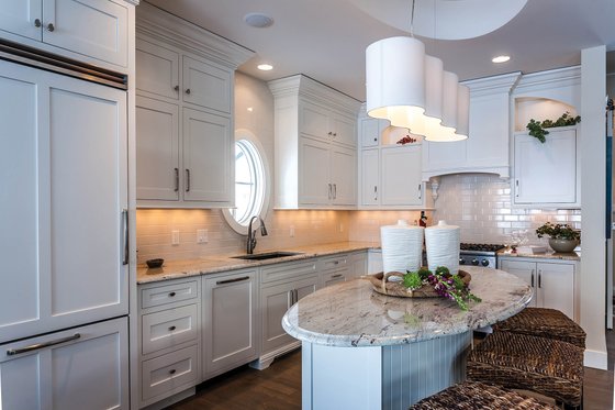 Interior - Kitchen for Bungalow House Plan #928-9 - 3 bed, 3 bath