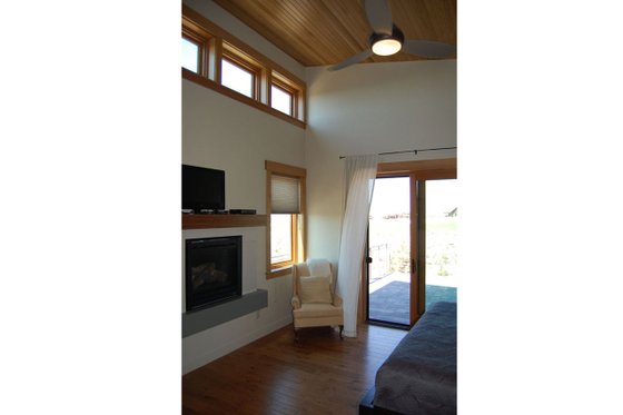 Interior - Other 4 for Ranch House Plan #434-18 - 3 bed, 2.5 bath