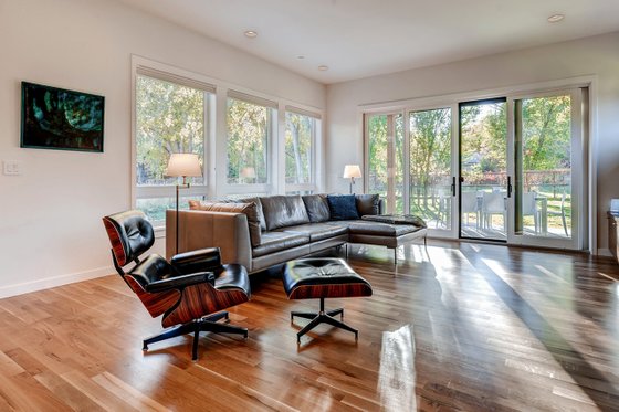 Interior - Family Room 1 for Contemporary House Plan #1042-19 - 4 bed, 3.5 bath