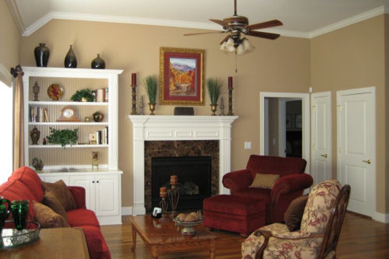 Home Plan - Photo 2 for European House Plan #437-22 - 3 bed, 2 bath
