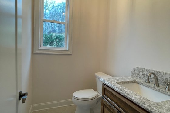 Interior - Bathroom 1 for Craftsman House Plan #437-128 - 3 bed, 3.5 bath