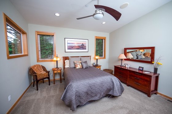 Interior - Master Bedroom for Contemporary House Plan #1070-7 - 3 bed, 3 bath