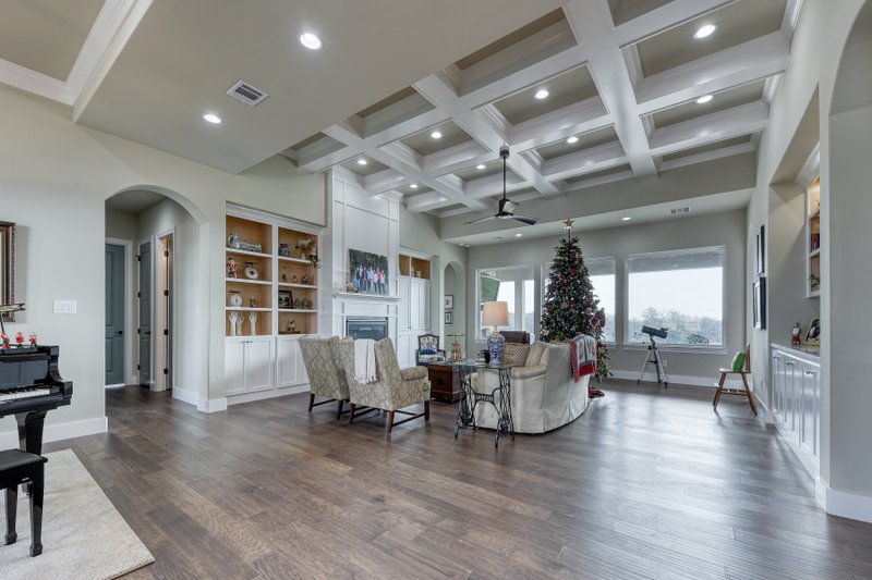 House Plan Design - Interior - Family Room 1 for Modern House Plan #1110-40 - 5 bed, 4.5 bath