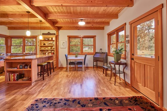 Interior - Dining Room 2 for Cottage House Plan #890-8 - 4 bed, 1.5 bath