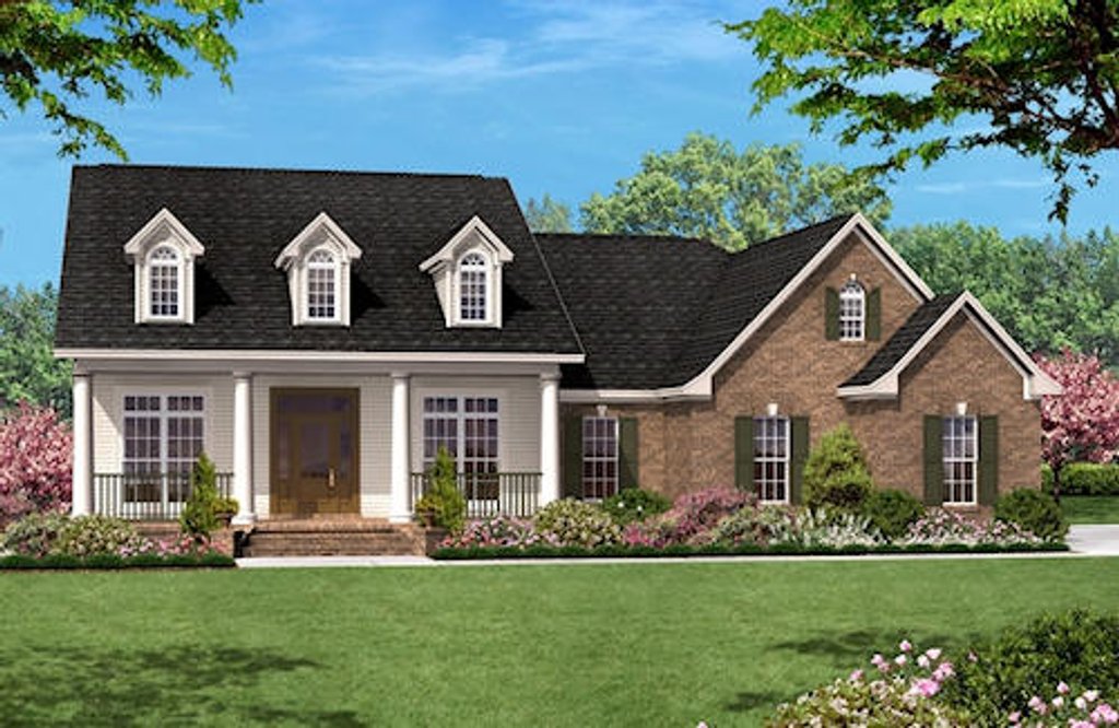 Colonial Style House Plan 3 Beds 2 Baths 1500 Sq/Ft Plan 43014