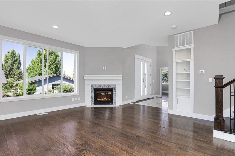 Dream House Plan - Interior - Family Room for Traditional House Plan #1066-95 - 4 bed, 4 bath