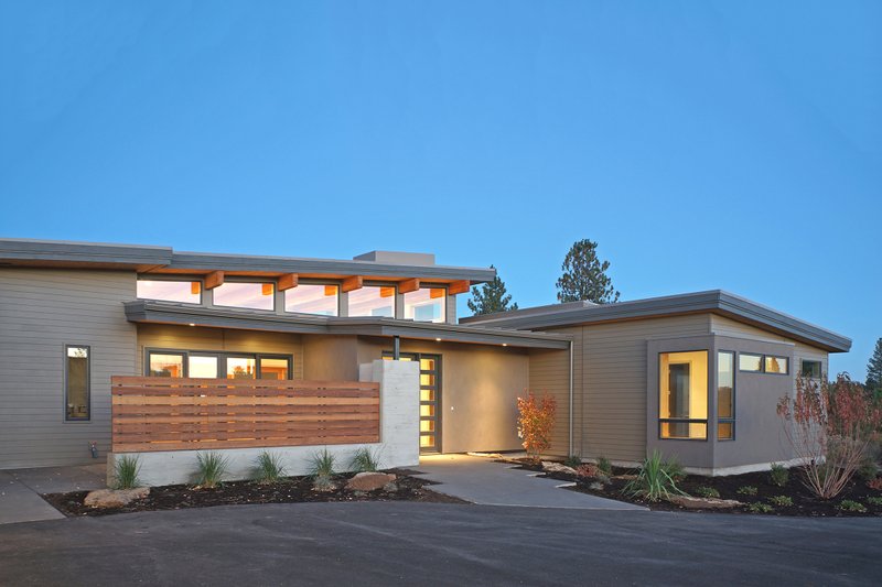 Dream House Plan - Exterior - Front Elevation 8 for Modern House Plan #892-14 - 3 bed, 3.5 bath