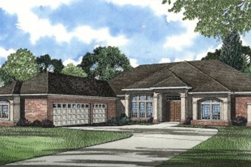 Home Plan - Exterior - Front Elevation Plan #17-1045
