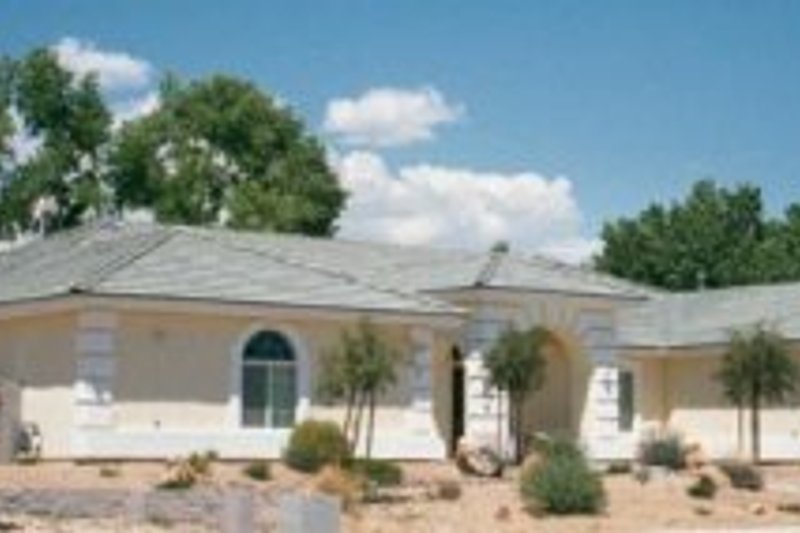 Dream House Plan - Adobe / Southwestern Exterior - Front Elevation Plan #1-792