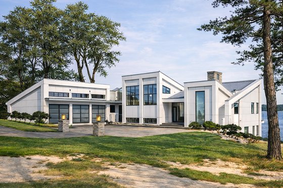 Exterior - Front Elevation for Contemporary House Plan #928-168 - 5 bed, 4.5 bath
