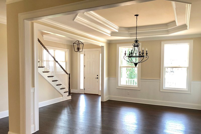 House Blueprint - Interior - Dining Room 1 for Farmhouse House Plan #437-92 - 4 bed, 4.5 bath