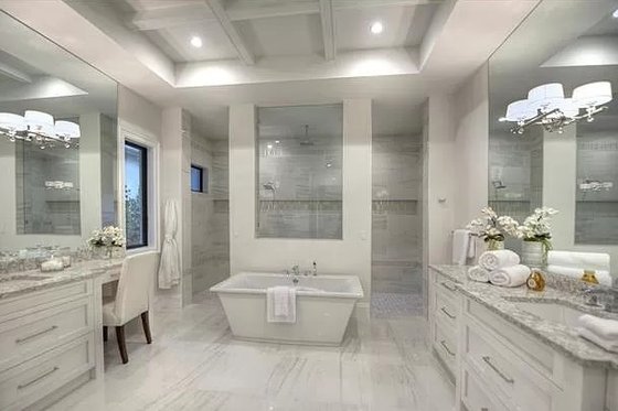 Interior - Master Bathroom for Modern House Plan #548-58 - 5 bed, 4.5 bath